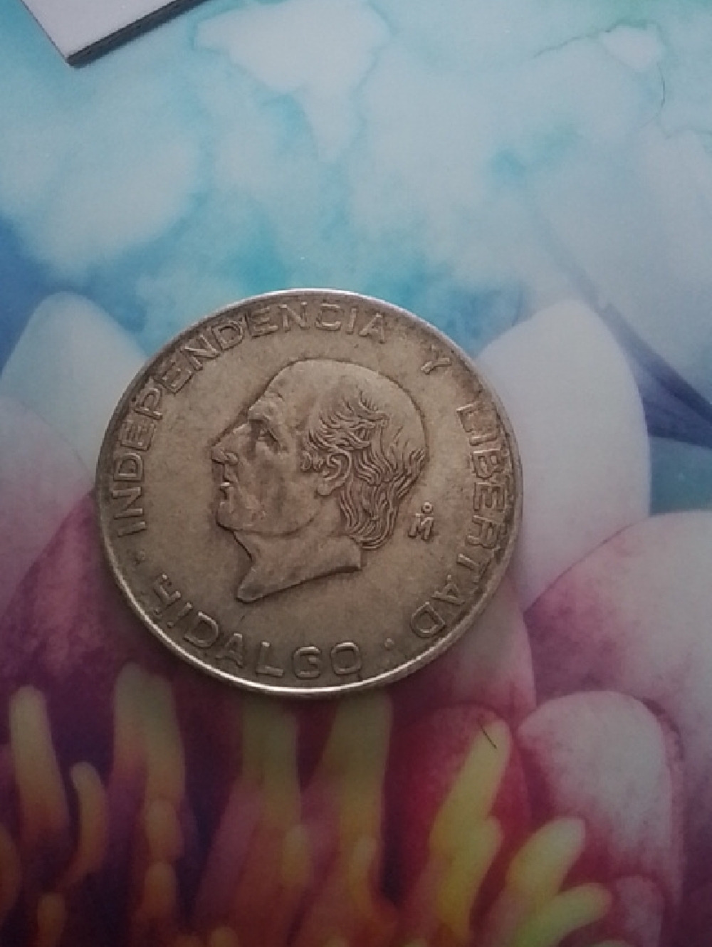 Mexican Hidalgo Commemorative Coin - Silver Tone
